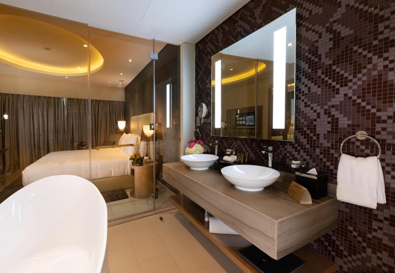 ドバイ Damac Royale Damac Towersアパートホテル エクステリア 写真