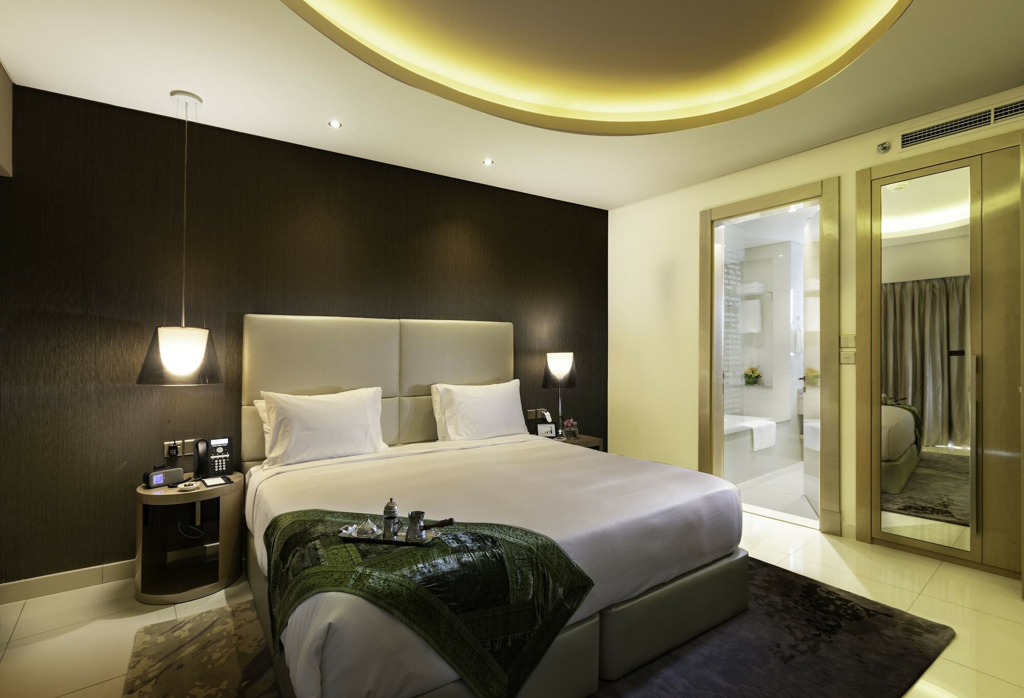ドバイ Damac Royale Damac Towersアパートホテル エクステリア 写真